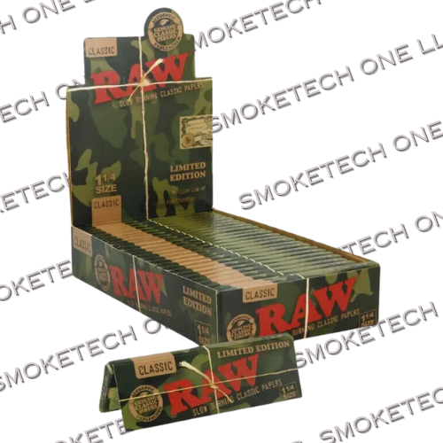 RAW Classic Camo 1 1/4 Rolling Papers